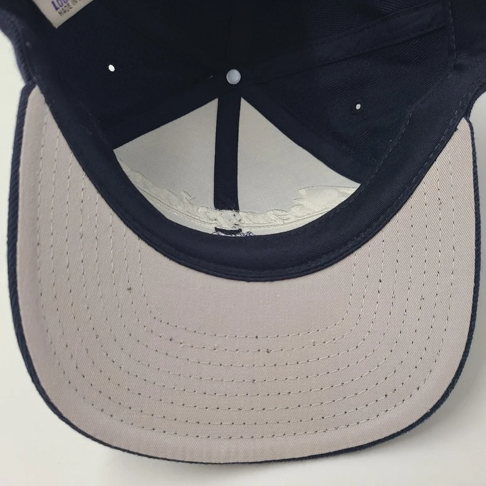 Vintage UConn Huskies Hat Snapback (Fits Small) Blue NCAA 1999 Final Four Logo